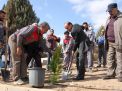 گزارش تصویری از آئیین درختکاری و تقدیر ازهمکاران فضای سبز دانشگاه